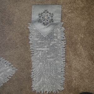 Norwex Chenille Snowflake hand towel